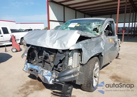 2010 Chevrolet Silverado 1500 Work Truck z USA, uszkodzony, nr VIN 1GCPCPEX6AZ250327